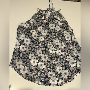 Ann Taylor Floral Sleeveless Top - Black and White Size Medium